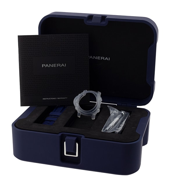 Panerai Luminor Marina ESteel PAM01157 Image 4